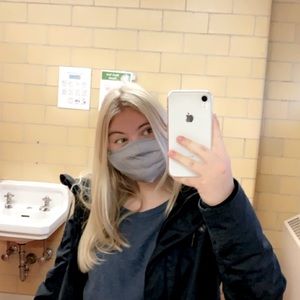 Meet your Posher, Grace